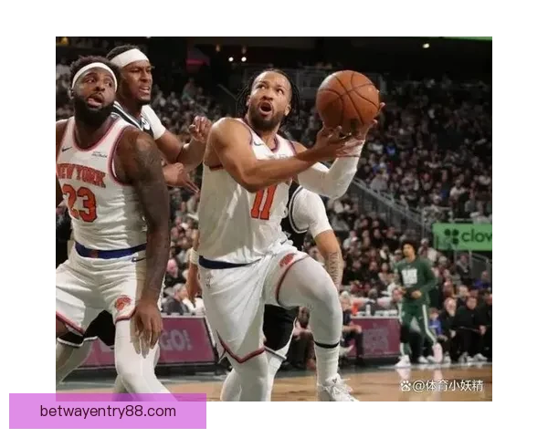 布伦森尼克斯生涯第100次单场30+仅打279场创队史最快纪录